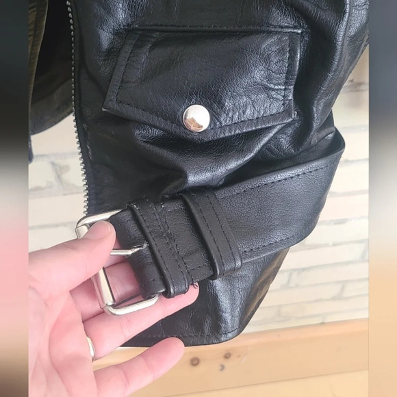 Motorcycle Jacket - Picture 3 of 11